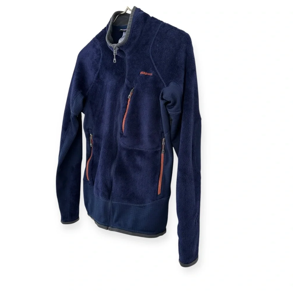 Patagonia • R2® Jacket Navy - Picture 6 of 8